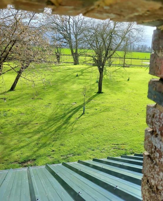 Gite Au Haras D'Agathe Et Ses Princes Les Barils Zewnętrze zdjęcie
